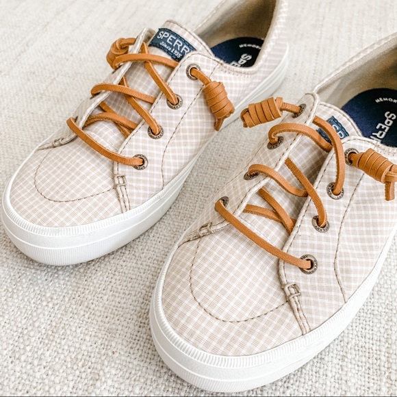 SPERRY Tan Sneakers - Picture 2 of 10